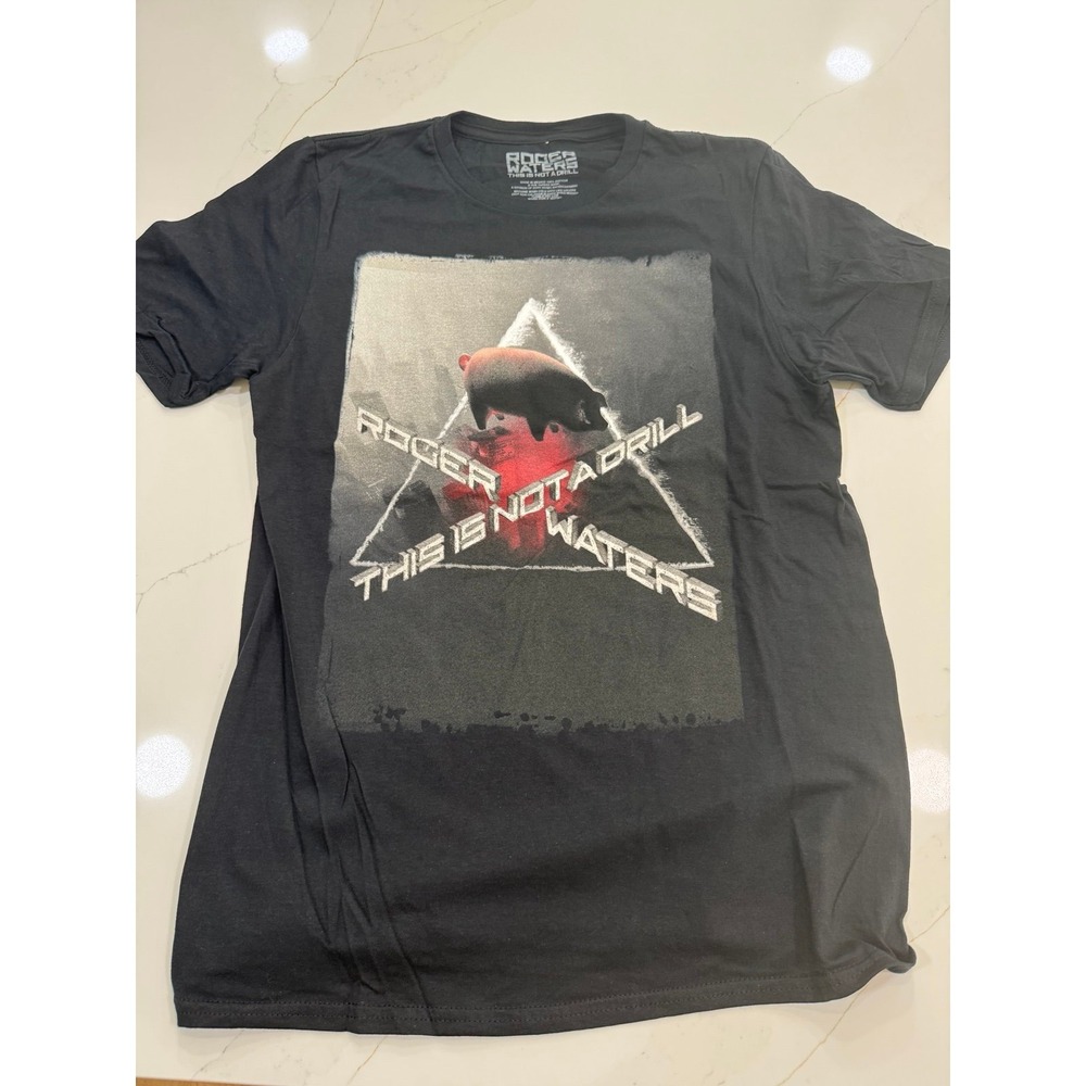New Roger Waters This Is Not A Drill Tour Band TShirt‎ 2022 Mens Black small